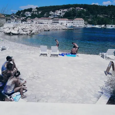 In With Terrace, Air Conditioning, Wi-fi 4440-1 * Jelsa (Hvar)